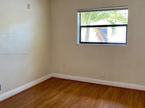 4061 N Dixie Highway Oakland Park FL 33334