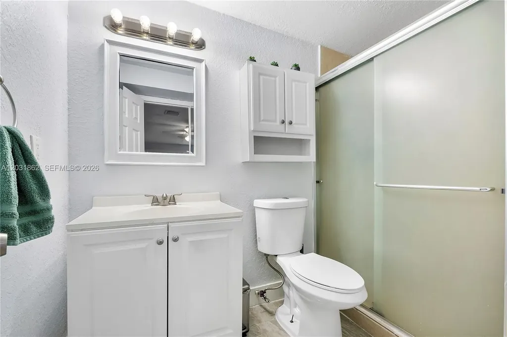 6810 Douglas Street Hollywood FL 33024