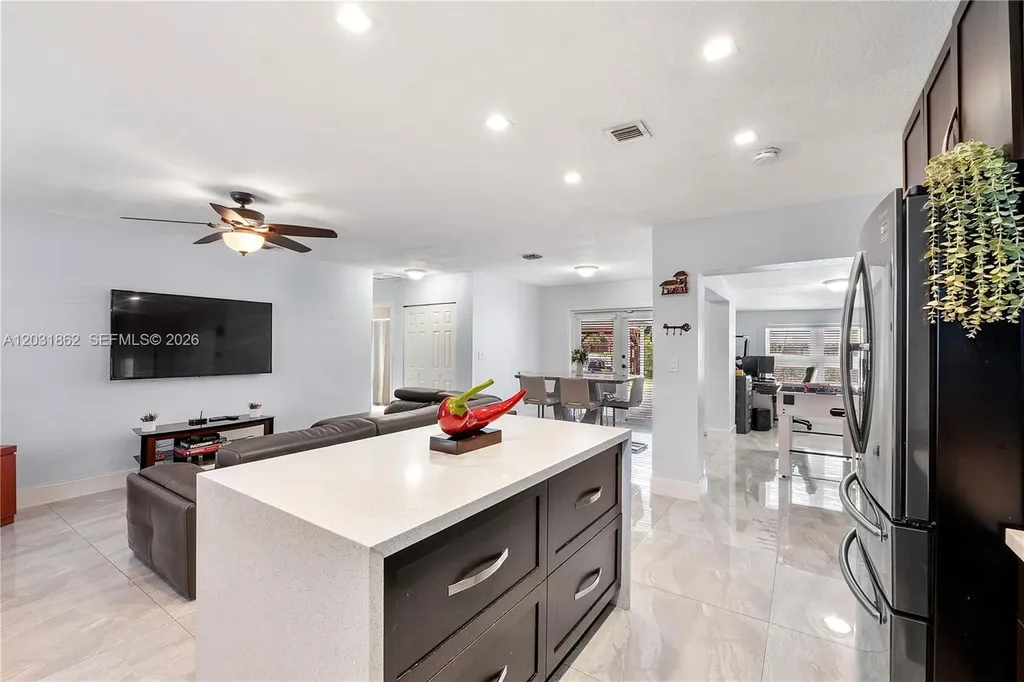 6810 Douglas Street Hollywood FL 33024