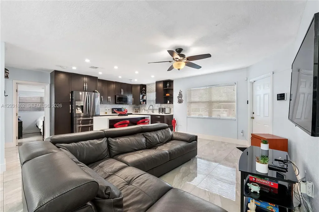 6810 Douglas Street Hollywood FL 33024