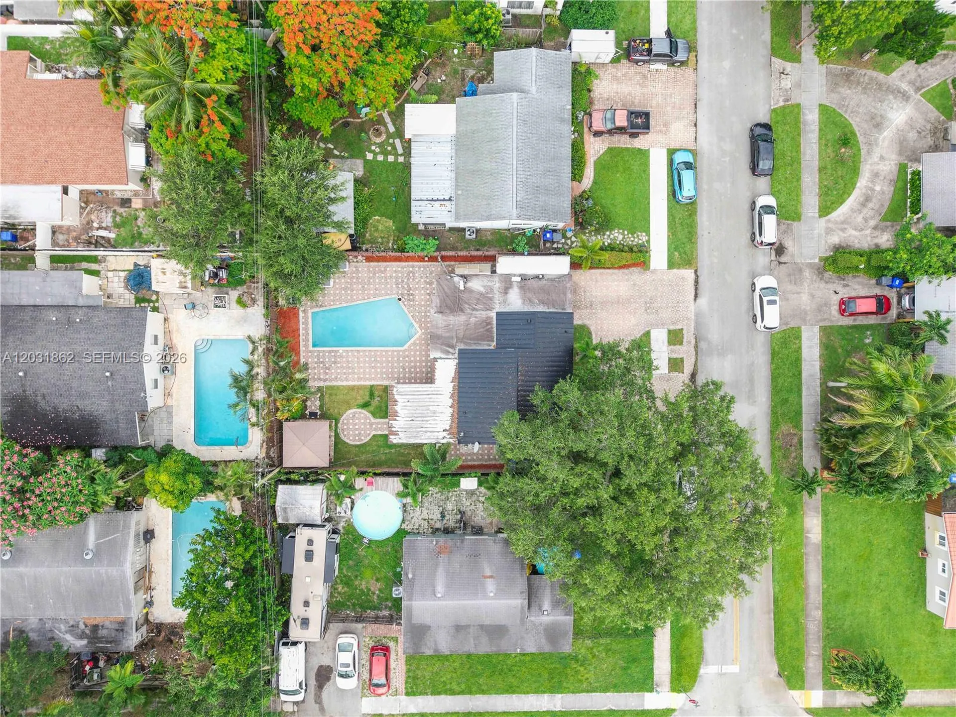 6810 Douglas Street Hollywood FL 33024