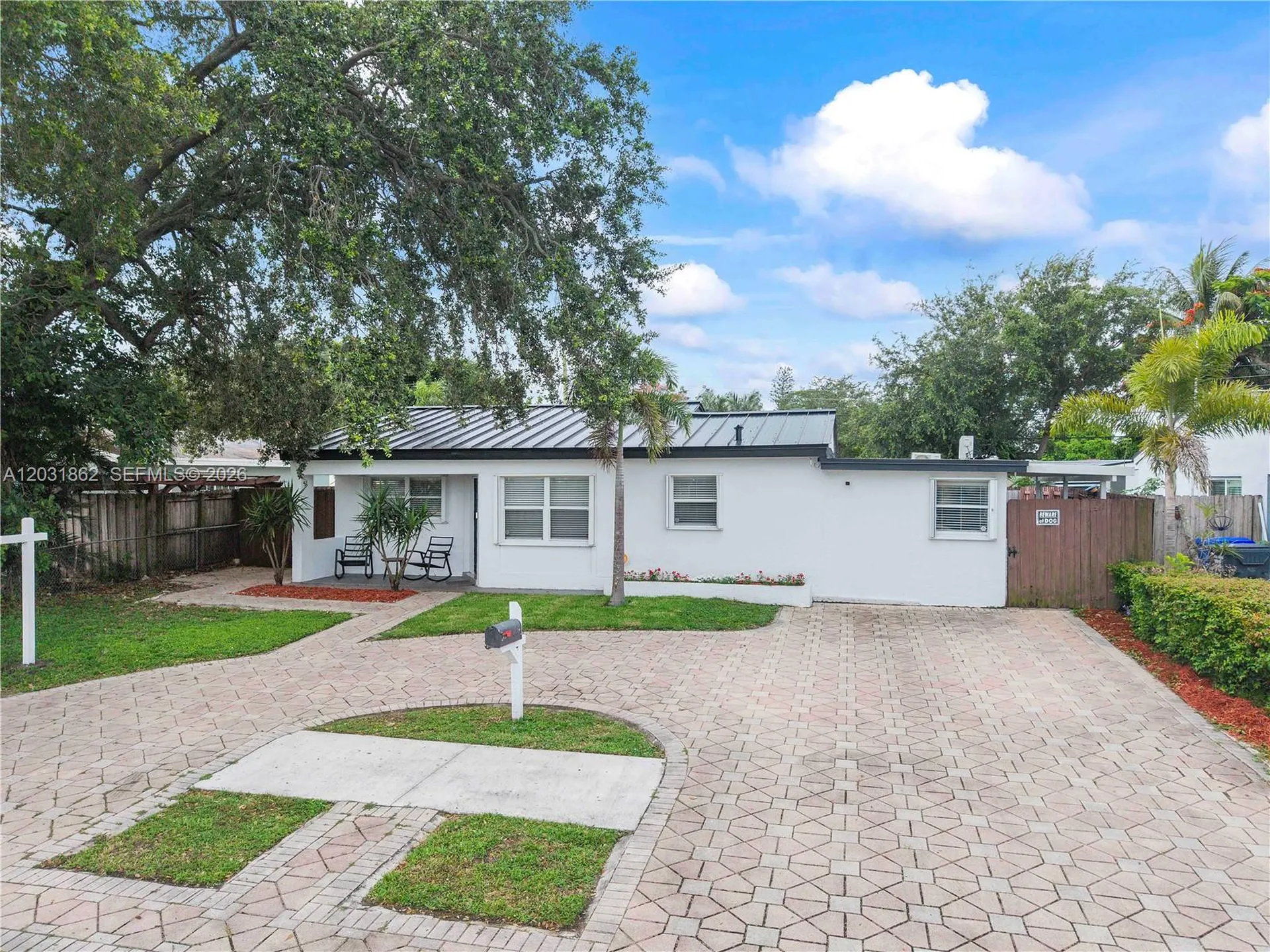 6810 Douglas Street Hollywood FL 33024