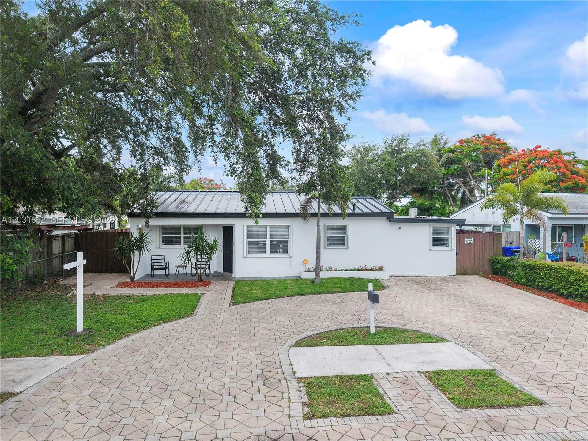 6810 Douglas Street Hollywood FL 33024