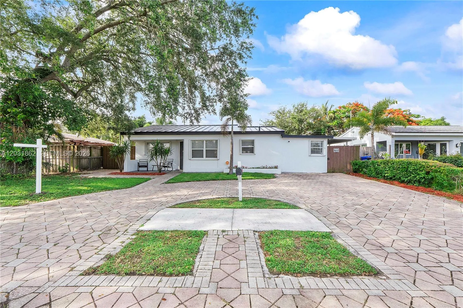 6810 Douglas Street Hollywood FL 33024