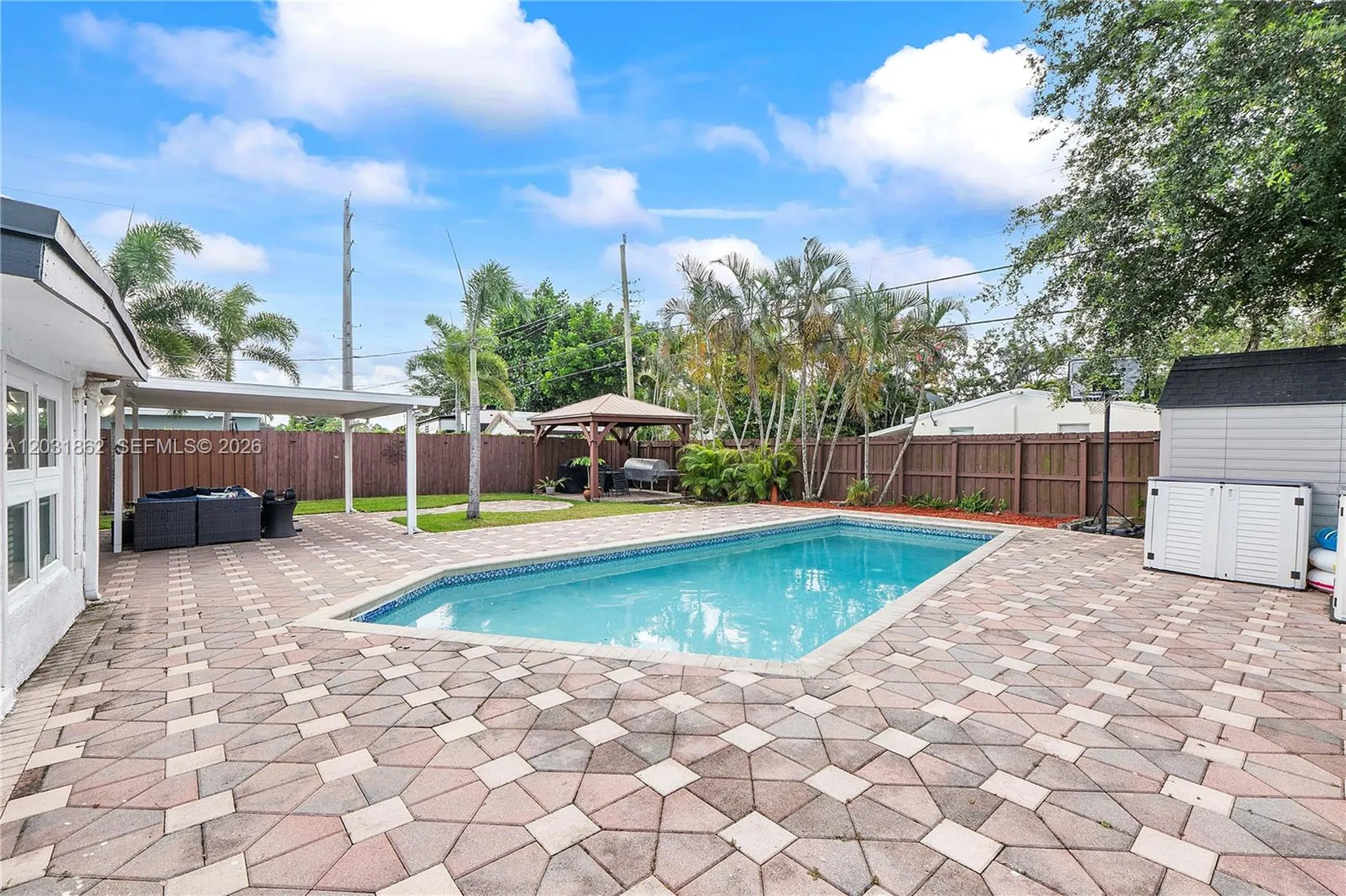 6810 Douglas Street Hollywood FL 33024