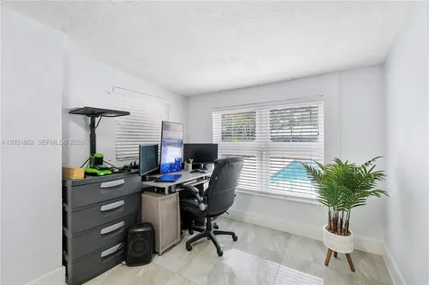 6810 Douglas Street Hollywood FL 33024