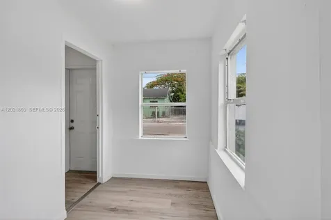 836 NW 29th Terrace Miami FL 33127