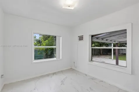 836 NW 29th Terrace Miami FL 33127