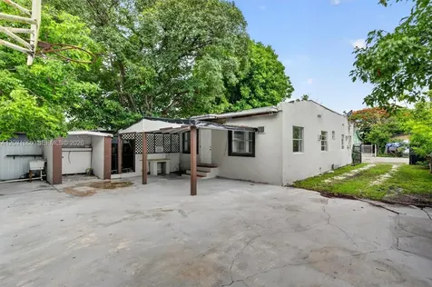 836 NW 29th Terrace Miami FL 33127