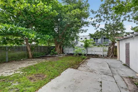 836 NW 29th Terrace Miami FL 33127