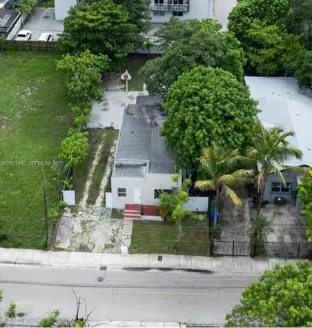 836 NW 29th Terrace Miami FL 33127