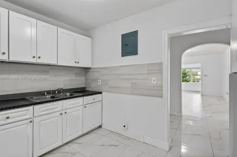 836 NW 29th Terrace Miami FL 33127