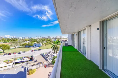 1800 NW 24th Avenue Miami FL 33125