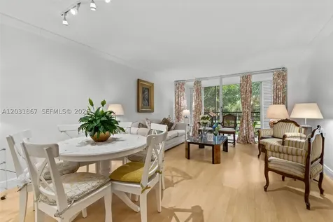 20400 Country Club Drive Aventura FL 33180