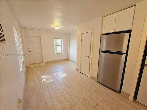 26 SE 13th Terrace Dania Beach FL 33004