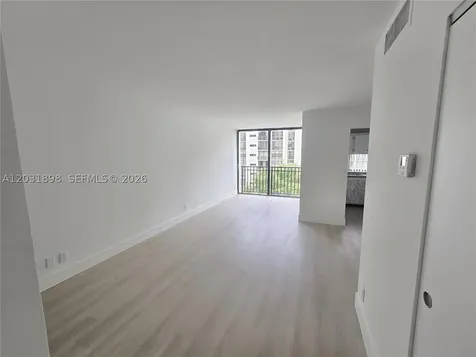 16919 N Bay Road Sunny Isles Beach FL 33160