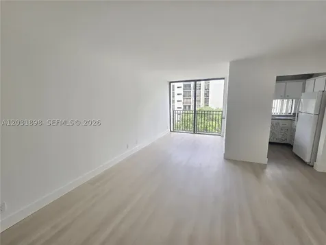 16919 N Bay Road Sunny Isles Beach FL 33160