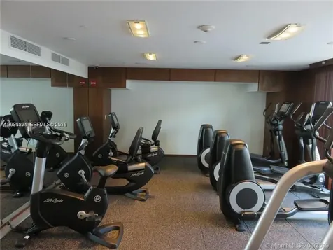 325 S Biscayne Boulevard Miami FL 33131