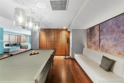 325 S Biscayne Boulevard Miami FL 33131