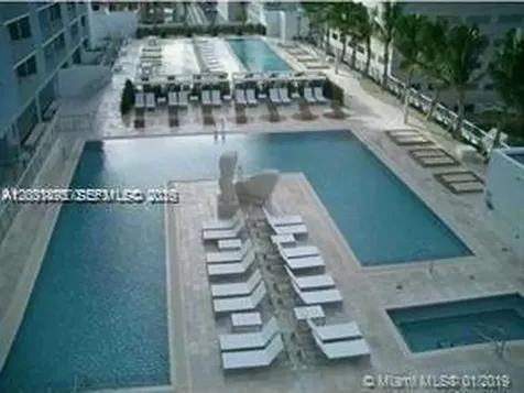 325 S Biscayne Boulevard Miami FL 33131
