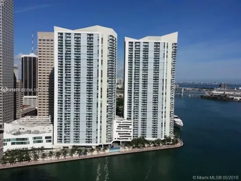 325 S Biscayne Boulevard Miami FL 33131
