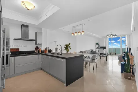 18201 Collins Avenue Sunny Isles Beach FL 33160