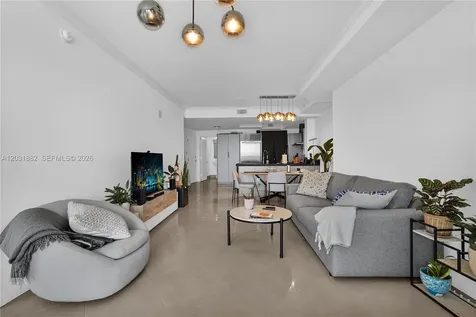 18201 Collins Avenue Sunny Isles Beach FL 33160