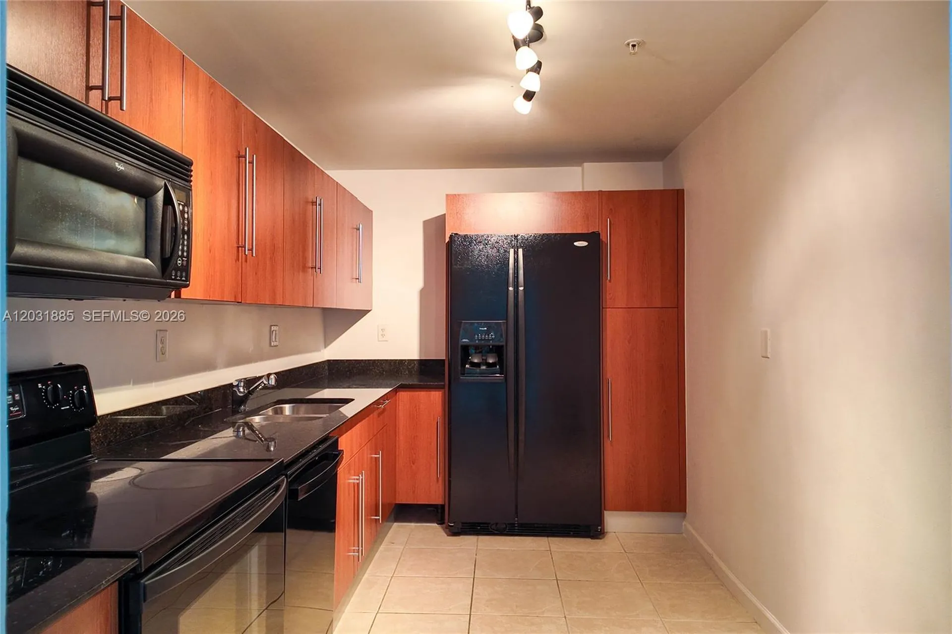 3000 S Ocean Drive Hollywood FL 33019