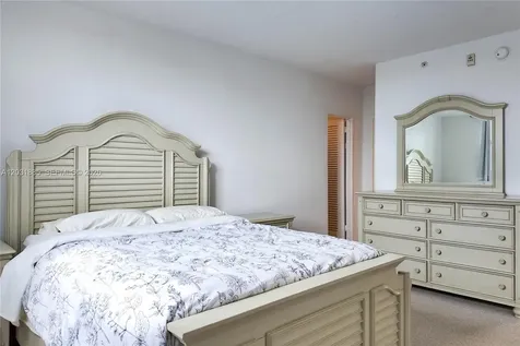 3000 S Ocean Drive Hollywood FL 33019