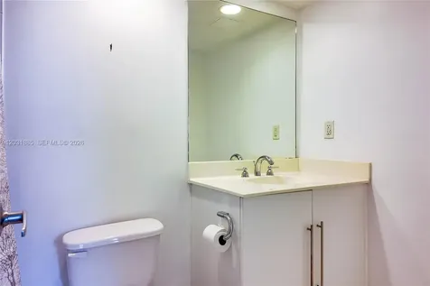 3000 S Ocean Drive Hollywood FL 33019