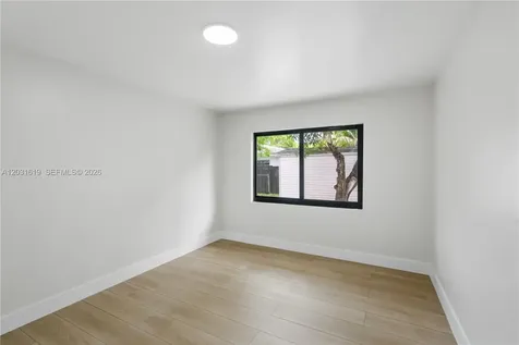 9161 SW 181st Terrace Palmetto Bay FL 33157