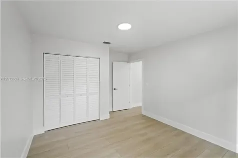 9161 SW 181st Terrace Palmetto Bay FL 33157