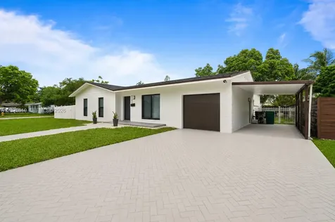 9161 SW 181st Terrace Palmetto Bay FL 33157