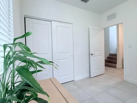 Homestead FL 33035