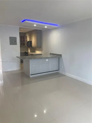 7505 SW 82nd Street Miami FL 33143
