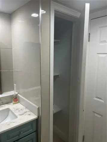 7505 SW 82nd Street Miami FL 33143