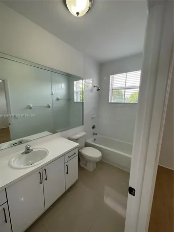 10945 NW 43rd Lane Doral FL 33178