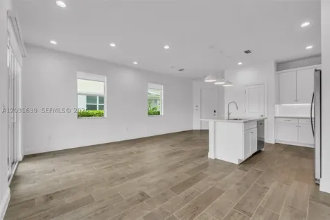 581 Sanderling Circle Deerfield Beach FL 33442