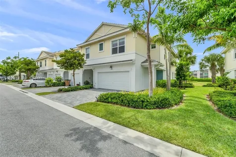 581 Sanderling Circle Deerfield Beach FL 33442