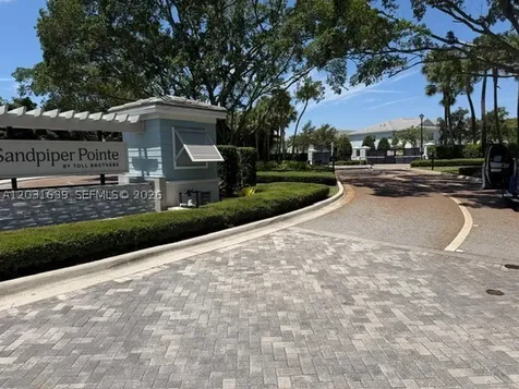 581 Sanderling Circle Deerfield Beach FL 33442