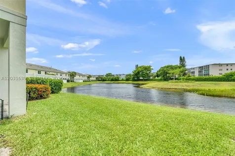 581 Sanderling Circle Deerfield Beach FL 33442