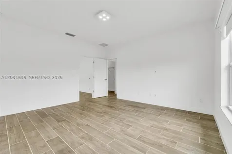 581 Sanderling Circle Deerfield Beach FL 33442