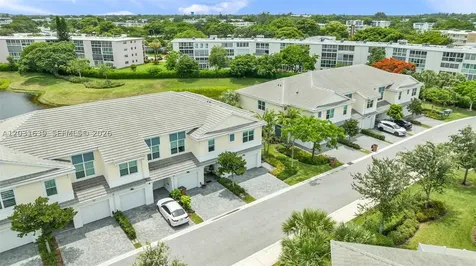 581 Sanderling Circle Deerfield Beach FL 33442