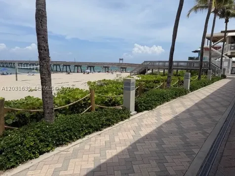 581 Sanderling Circle Deerfield Beach FL 33442