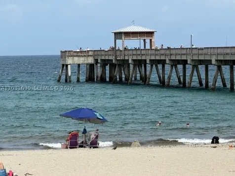 581 Sanderling Circle Deerfield Beach FL 33442