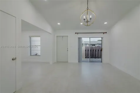 11903 SW 110th St Circle E Miami FL 33186