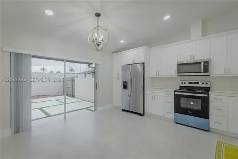 11903 SW 110th St Circle E Miami FL 33186