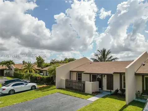 11903 SW 110th St Circle E Miami FL 33186