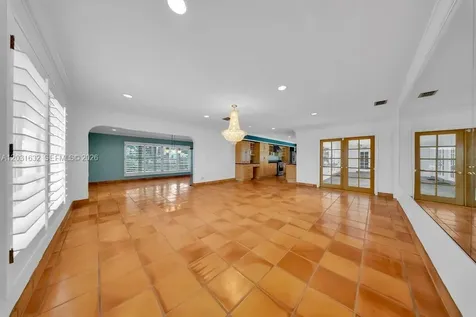 8820 N Lake Dasha Drive Plantation FL 33324