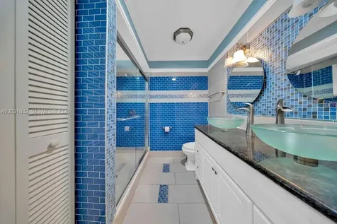 8820 N Lake Dasha Drive Plantation FL 33324